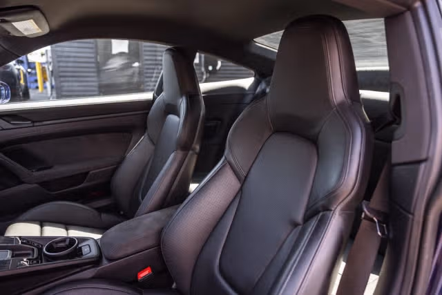 2024 Porsche 911 GTS - Photo 34