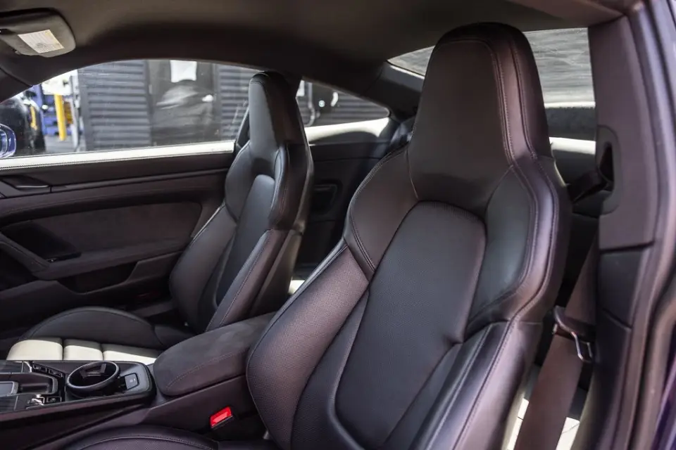 2024 Porsche 911 GTS - Photo 39
