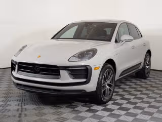 2026 Porsche Macan's photo