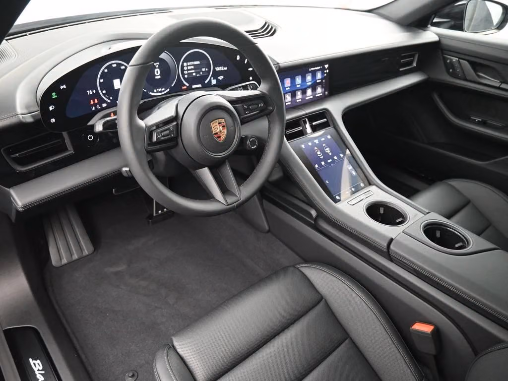 2026 Porsche Taycan Base - Photo 28