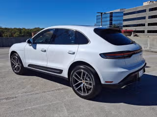 2026 Porsche Macan Base - Photo 17