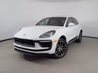 2026 Porsche Macan's photo