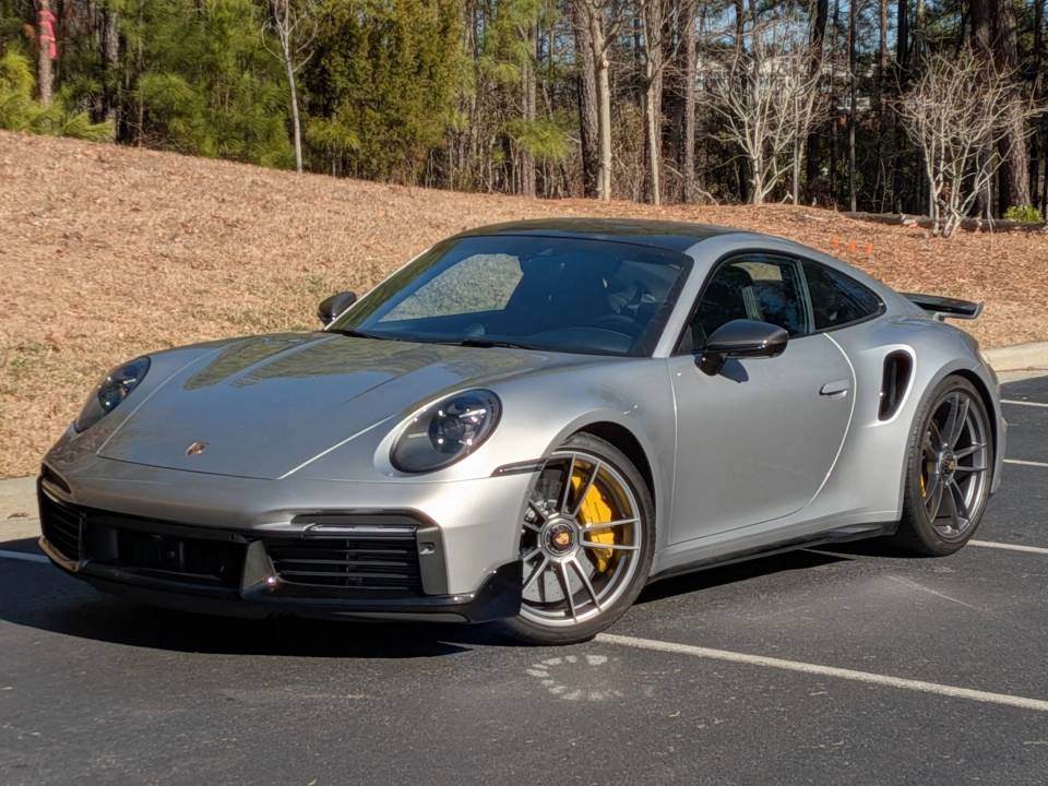 2022 Porsche 911 Turbo S