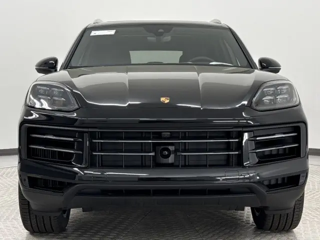 2025 Porsche Cayenne Base - Photo 38