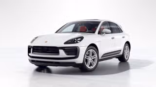 2023 Porsche Macan's photo