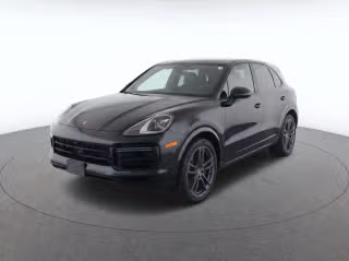 2024 Porsche Cayenne -'s photo