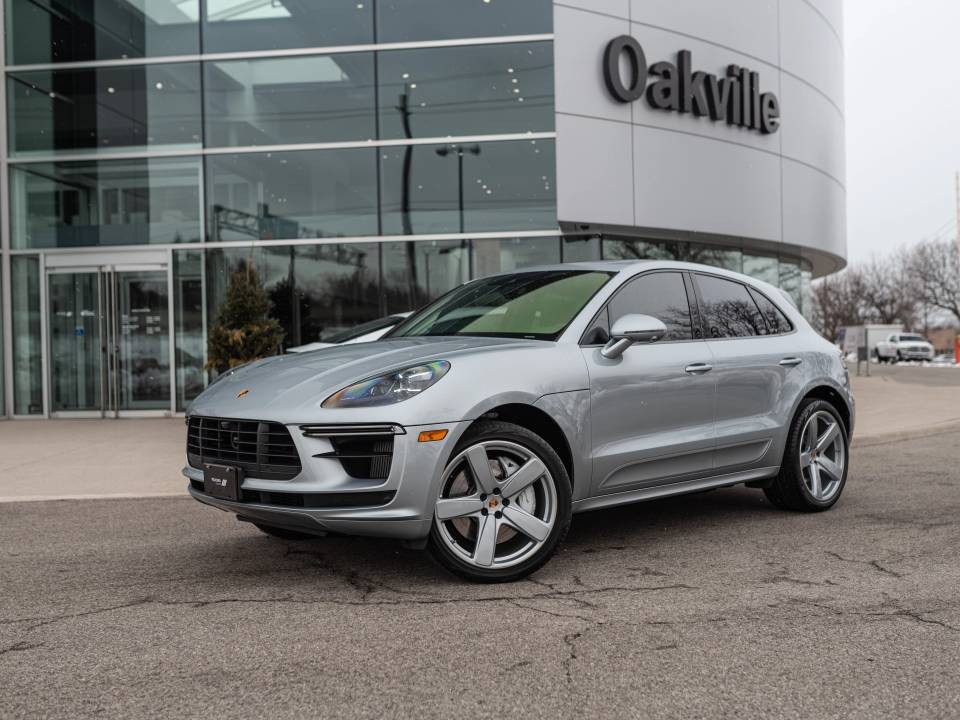 Buy used Porsche Macan Turbo at Porsche Centre Oakville
