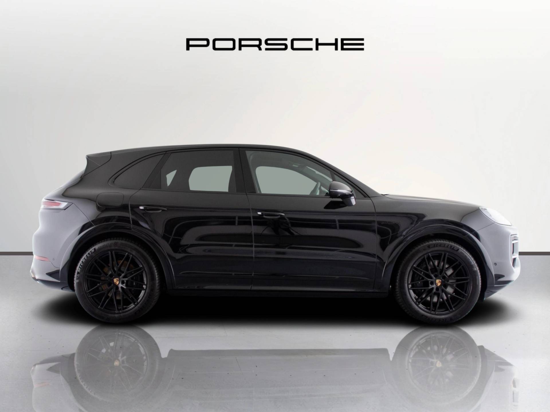 Cayenne E-Hybrid, photo 2 of 60