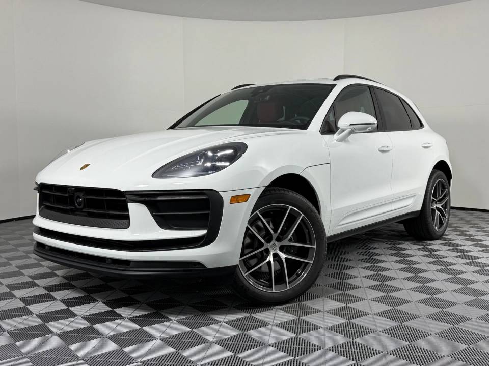 2026 Porsche Macan