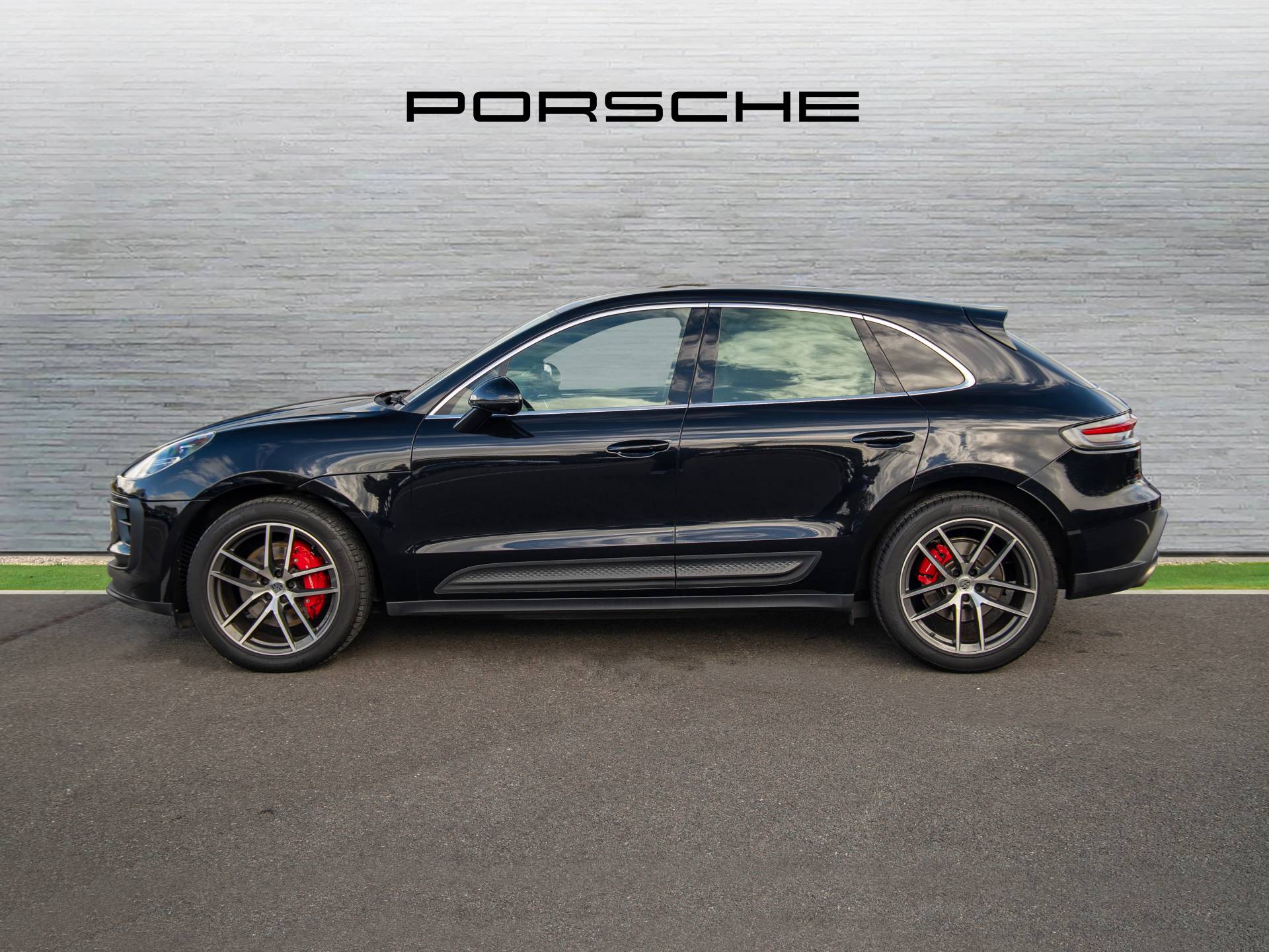 Macan S, photo 2 of 43
