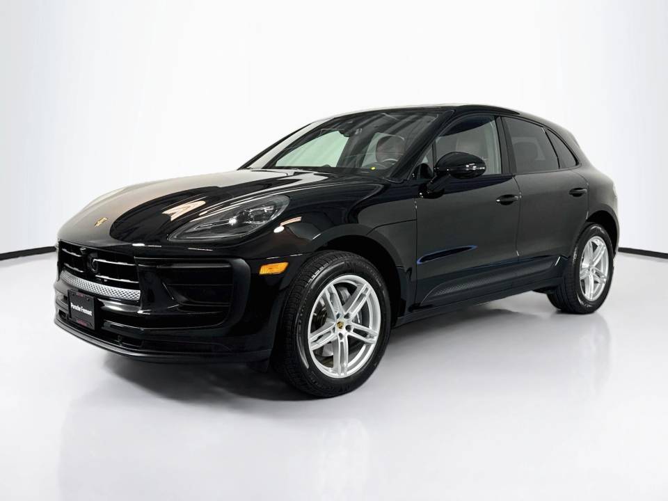 2026 Porsche Macan