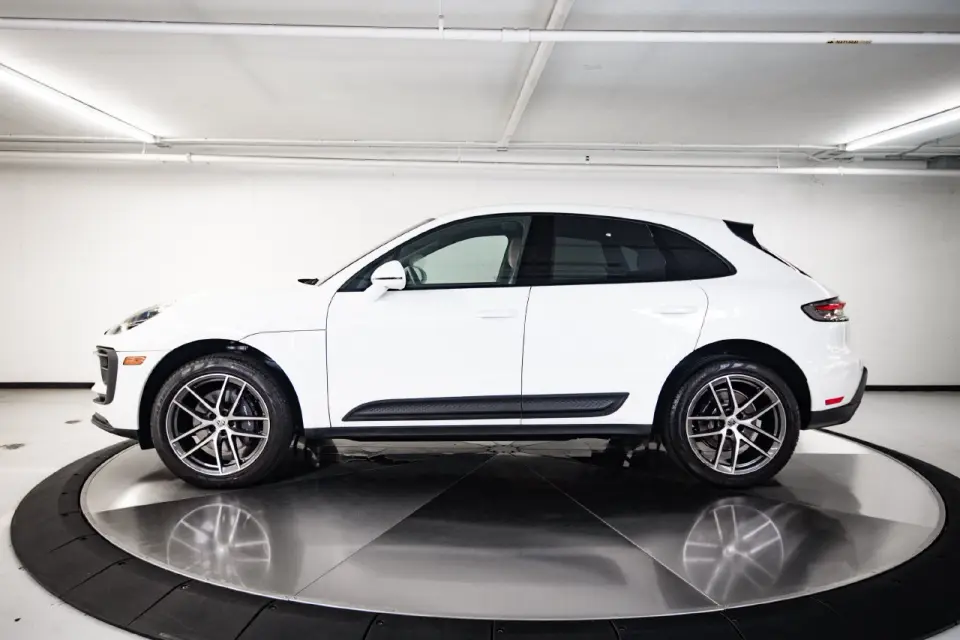 2023 Porsche Macan, photo 15