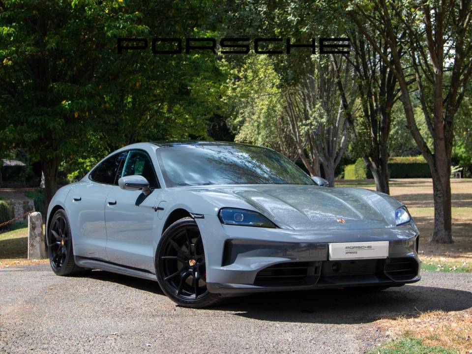 2025 Porsche Taycan