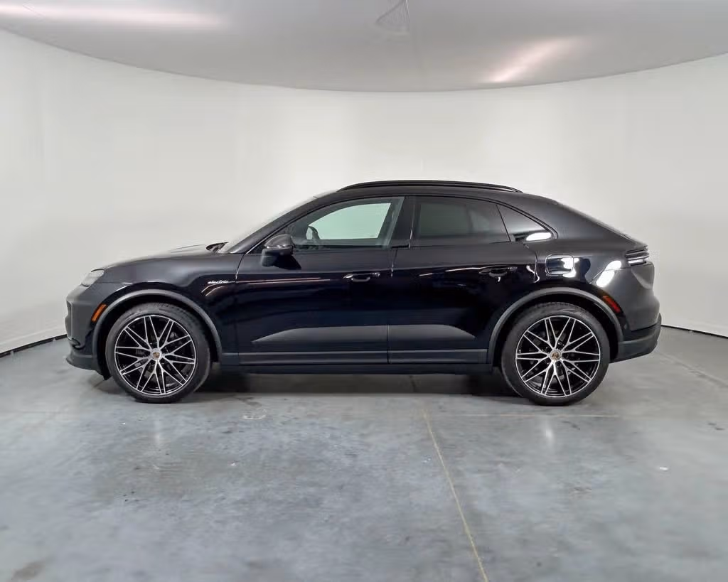 2024 Porsche Macan Base - Photo 12