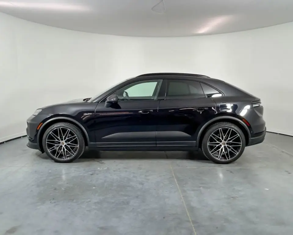 2024 Porsche Macan Base - Photo 15