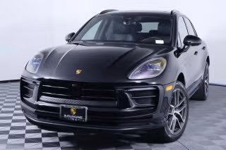 2026 Porsche Macan's photo