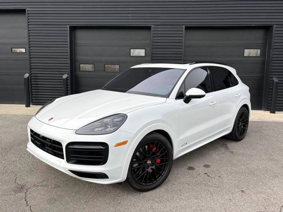 2023 Porsche Cayenne GTS