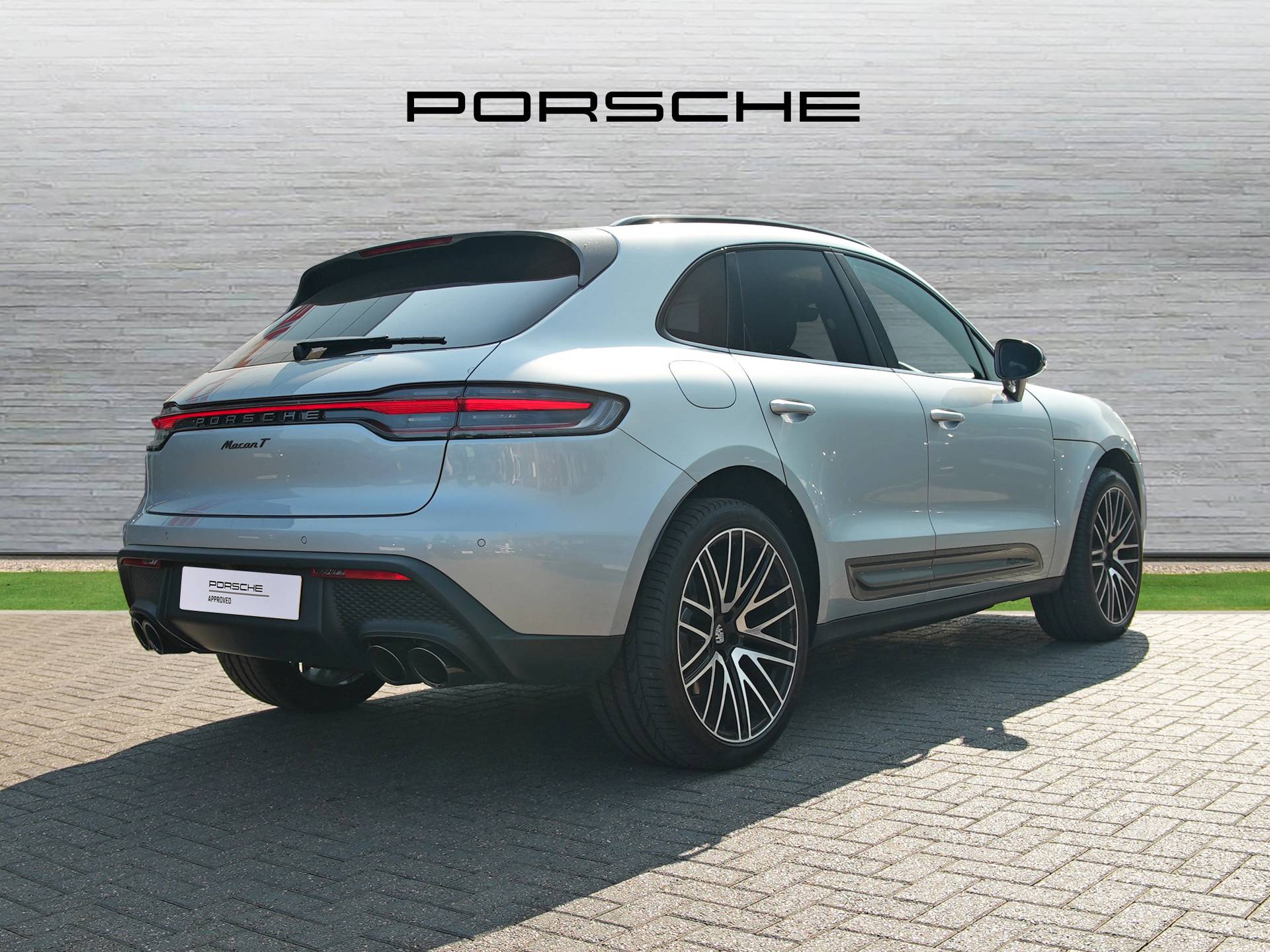 Macan T, photo 2 of 42