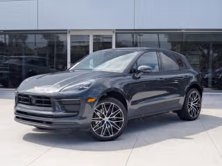 2026 Porsche Macan's photo
