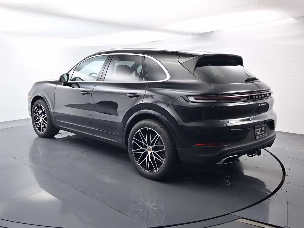 2025 Porsche Cayenne Base - Photo 20