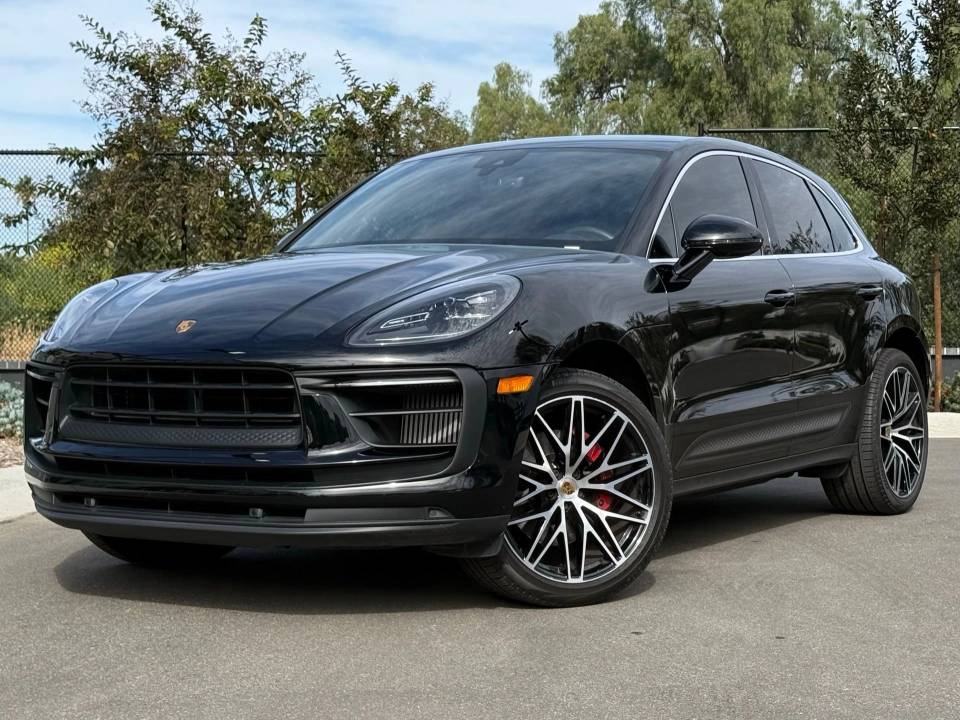 2022 Porsche Macan S