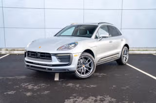 2026 Porsche Macan's photo