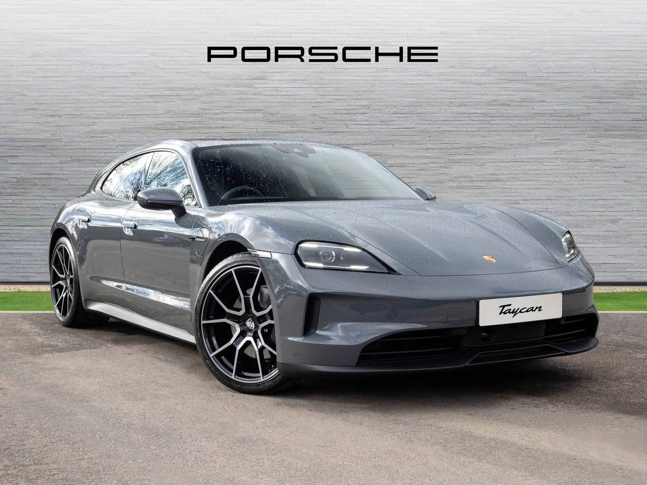 Taycan Sport Turismo, photo 1 of 34