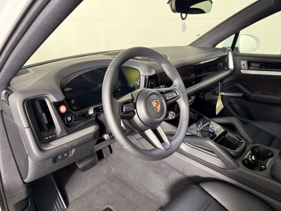 2025 Porsche Cayenne Coup Base - Photo 27