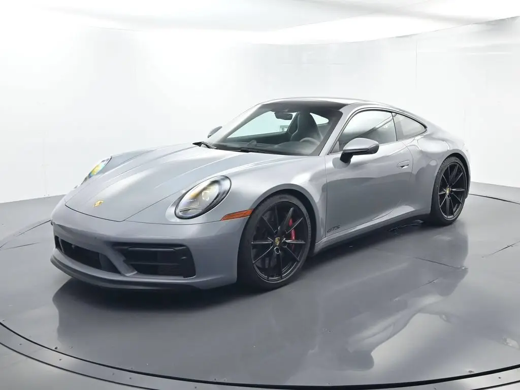 2024 Porsche 911 Carrera GTS