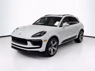 2025 Porsche Macan