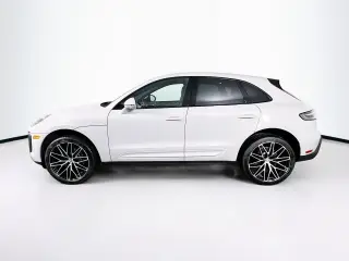 2026 Porsche Macan Base - Photo 13