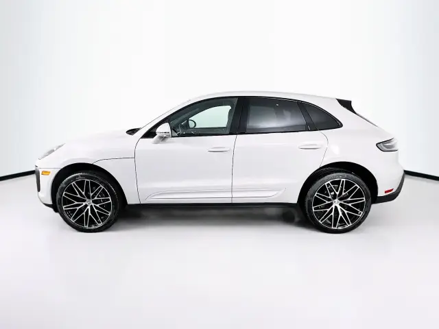 2026 Porsche Macan Base - Photo 14