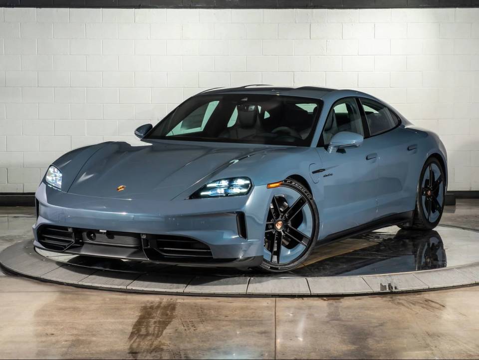 2026 Taycan GTS listing photo