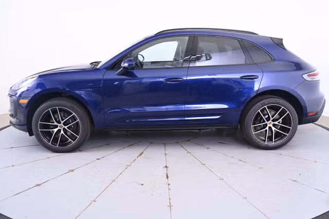 2026 Porsche Macan Base - Photo 10