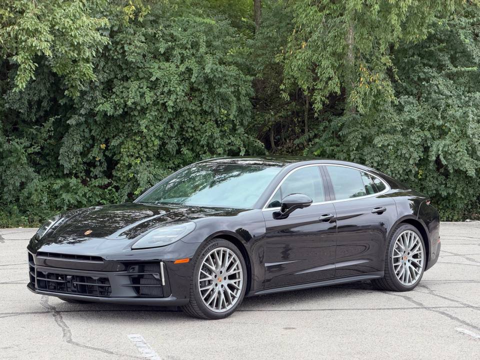 2026 Porsche Panamera