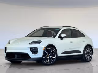 2025 Porsche Macan Macan 4 Electric's photo