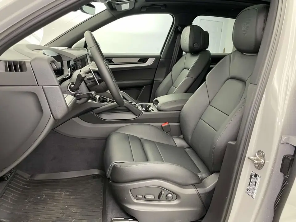2026 Porsche Cayenne Base - Photo 39