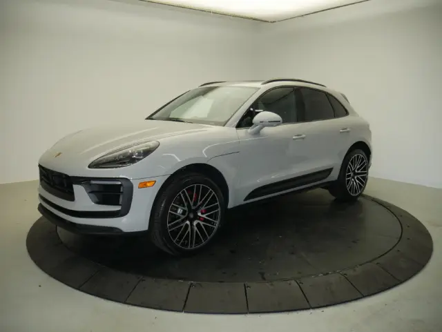 2026 Porsche Macan S - Photo 6