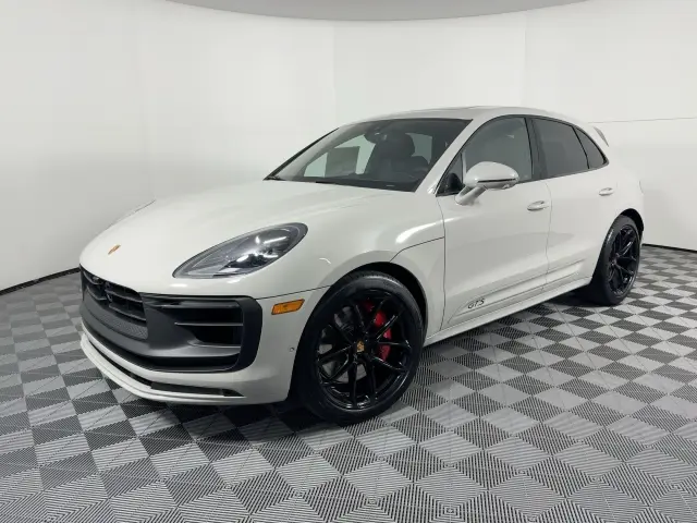 2026 Porsche Macan GTS - Photo 6