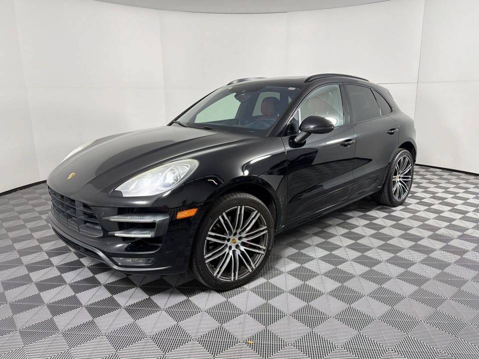2017 Porsche Macan Turbo