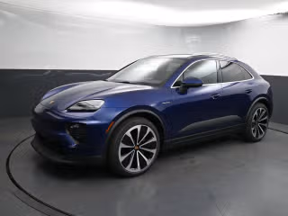 2025 Porsche Macan