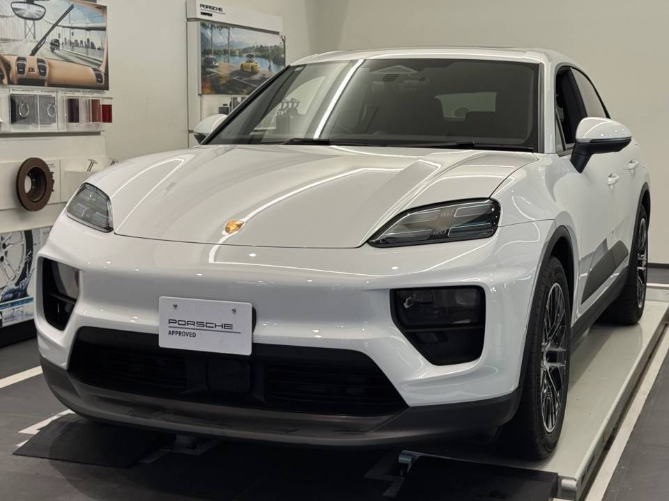 Porsche Macan 4 Electric 新車・中古車を購入。 | Porsche Finder