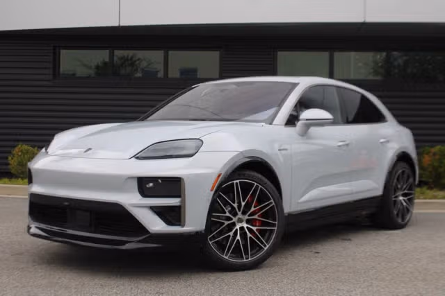 Used 2025 Porsche Macan Turbo Electric with VIN WP1AC2XA8SL176393 for sale in Charleston, SC