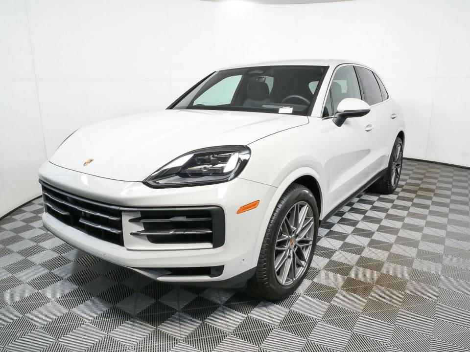 2026 Porsche Cayenne Base