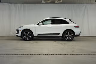 2026 Porsche Macan Base - Photo 9