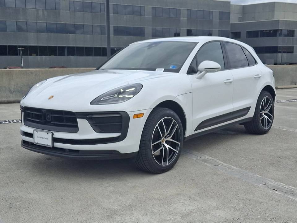 2023 Porsche Macan