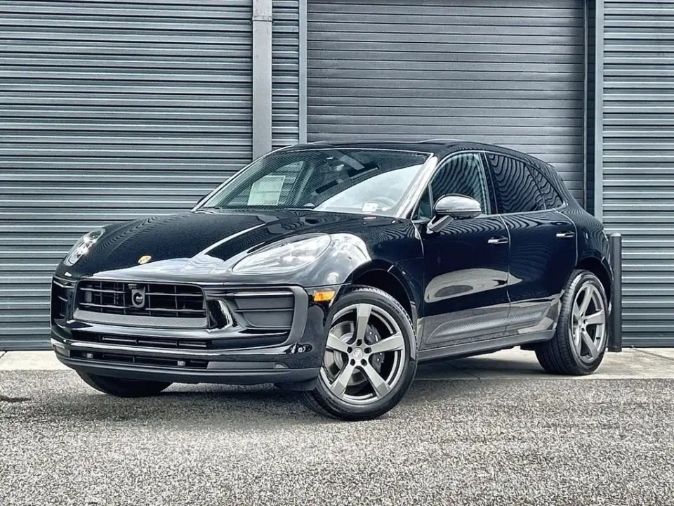 2026 Porsche Macan - Photo 7