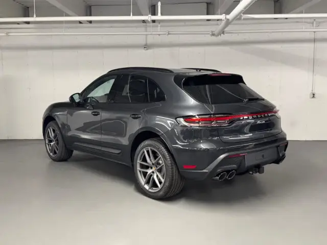 2026 Porsche Macan T - Photo 22