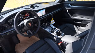 2026 Porsche 911 - Photo 25