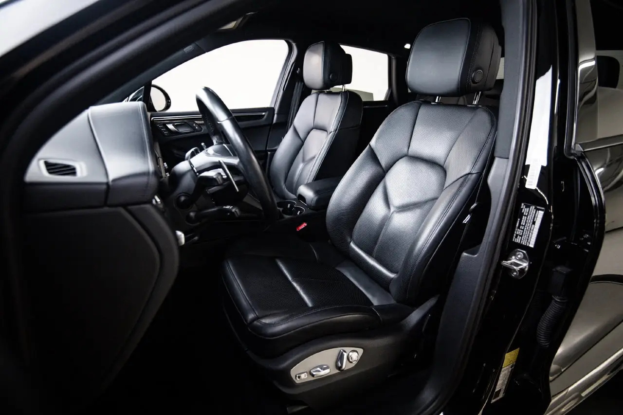 2023 Porsche Macan, photo 40